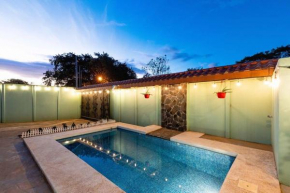 Casa Mia: casa privada con piscina en medio de playas exóticas, Tamarindo, Guanacaste